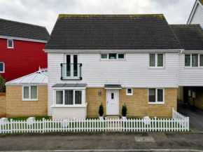 Charming Essex Hideaway